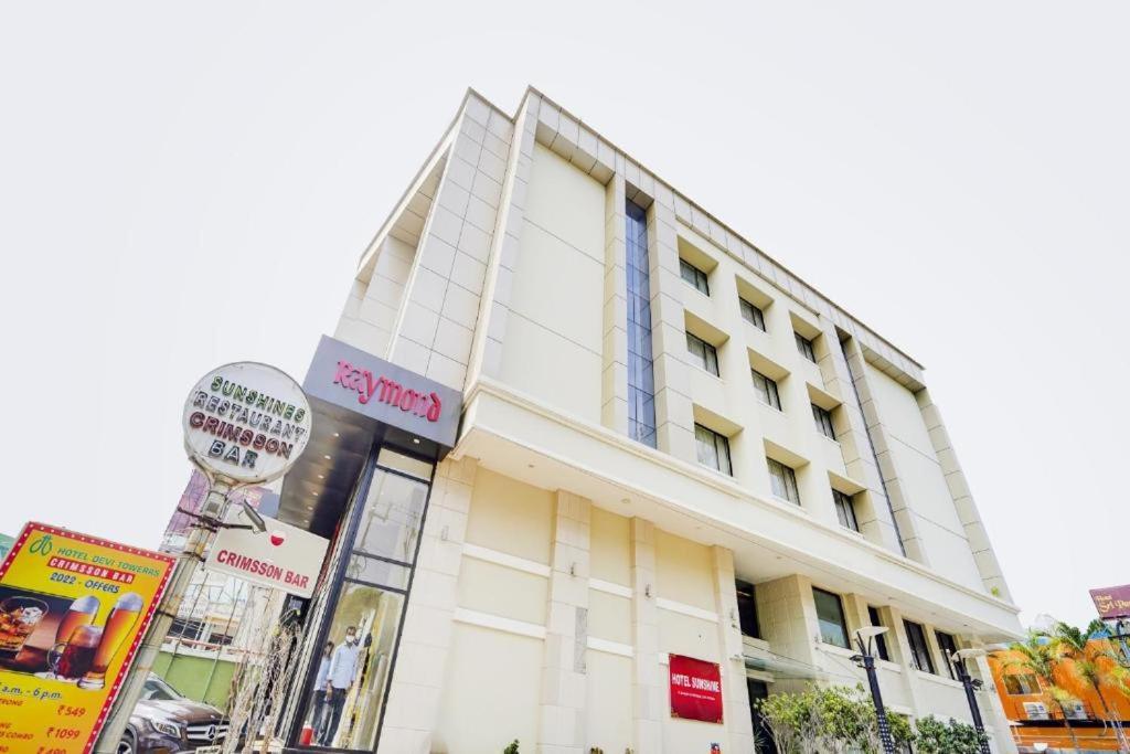 سالم Hotel Devi Tower المظهر الخارجي الصورة